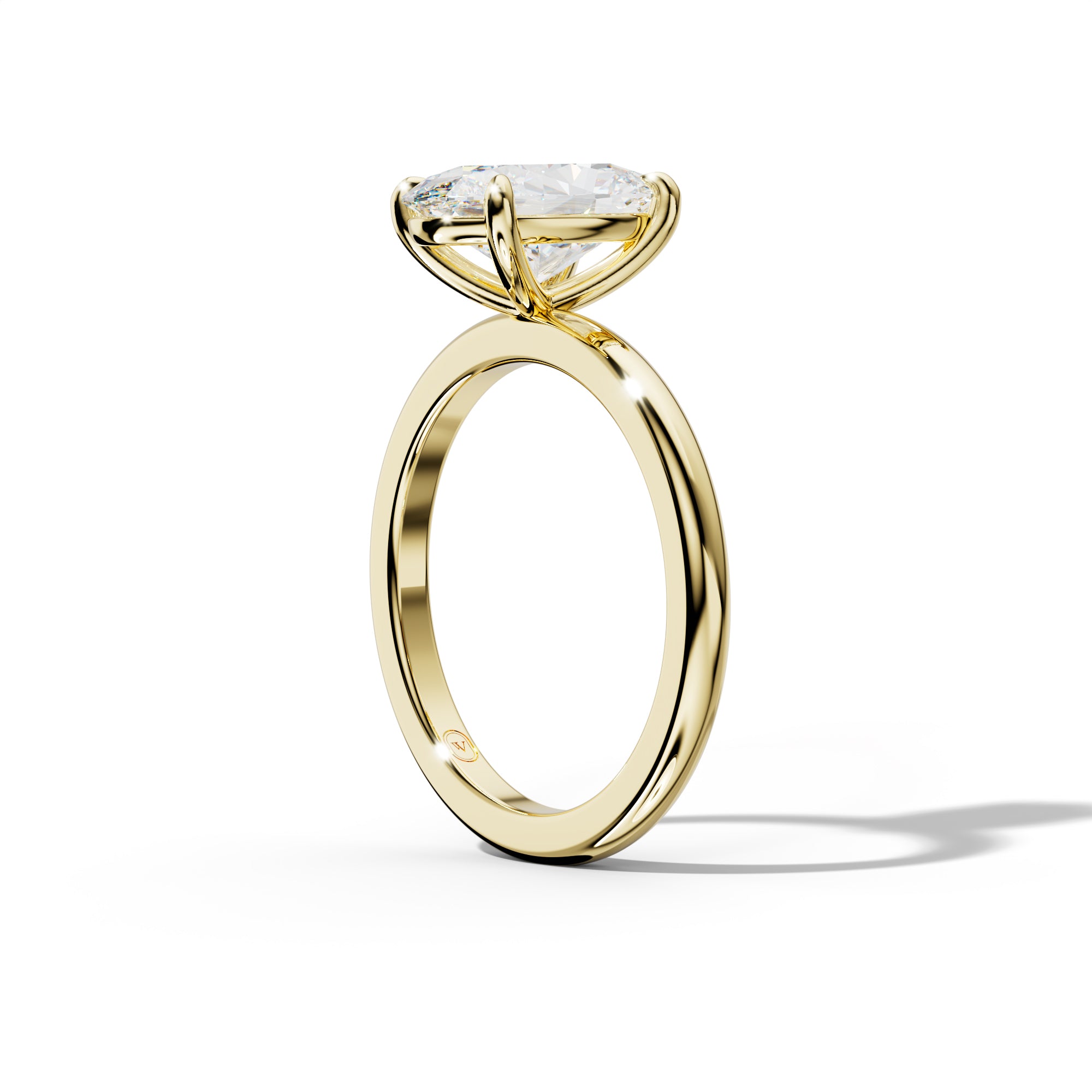 Alice Oval Diamond Engagement Ring